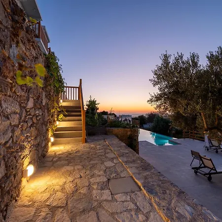 Stella Maris Village *