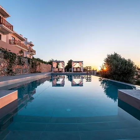 Stella Maris Village *