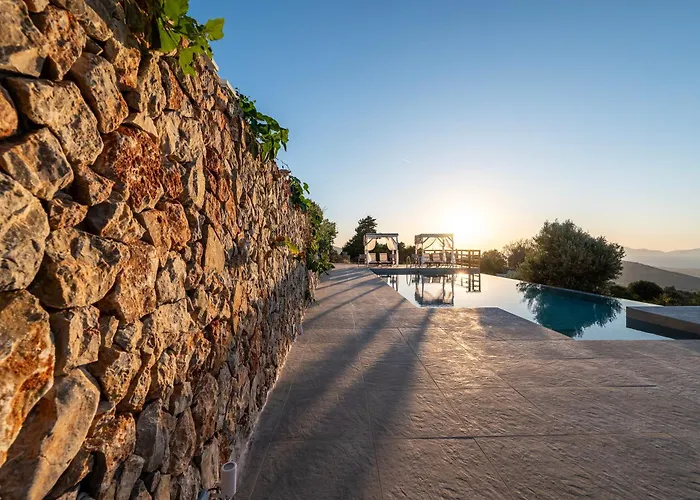 Stella Maris Village *